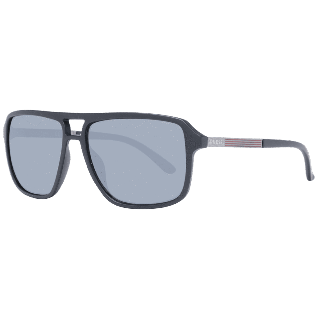 Guess GF5085 02A 58 в черна рамка — изглед отпред